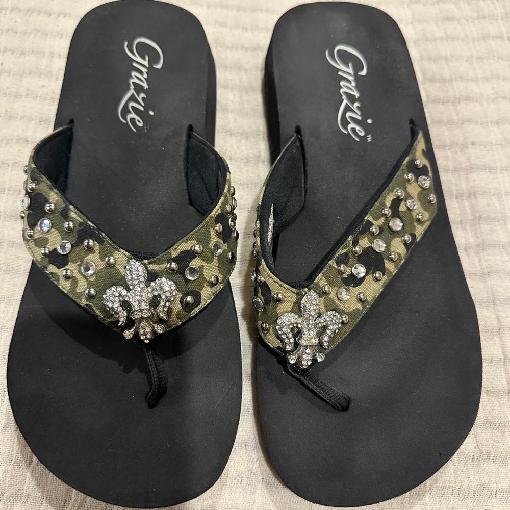 Bling flip flops